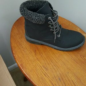 Easy Spirit winter snow boot